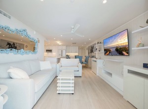 Hilton Naples | Moorings