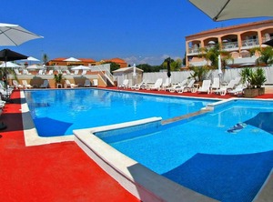 Pers The Beach Heated Tennis | Les Bormettes