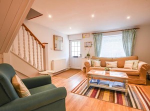 Nutwood | Charmouth