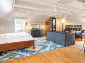 Oakhurst Inn | Jefferson Park Avenue