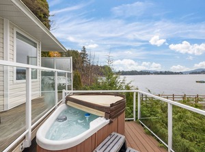 Seascape | Sooke