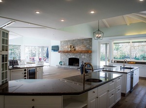 Oceanside Villa L Beach | Cobble Hill