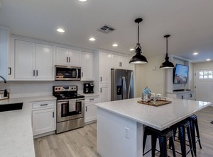 Scottsdale Premium Term Getaway Furnished Golf Cable Utilities | Cox Heights