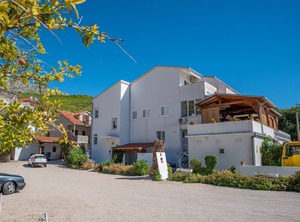 Beach Sumpetar Omiš | Jesenice