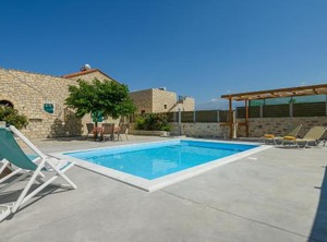 Orelia Cretan | Kamilari