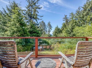 Rock Hideaway | Otter Rock