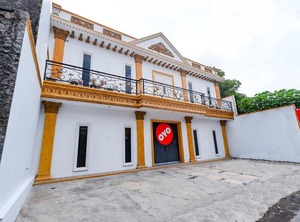 Oyo Wisma Fortuna Syariah | Surakarta