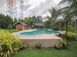 Frame Resort | Dan Makham Tia