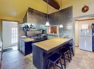 Pack Creek Lodge | Spanish Valley