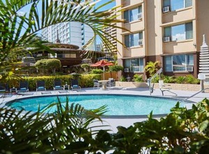 Pagoda Hotel | Ala Moana