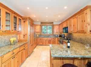 Palmyra Pines | Mountain Village