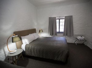 Paxton Square Cottages | Burra
