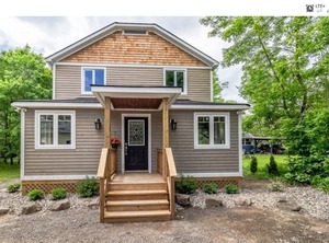 Echo Beach Bdrm Cottage Magnetawan | Port Carling