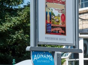 Pettifers Hotel | Crudwell