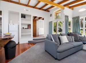 Piha | New Lynn