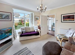 Pip Corner | Lynton