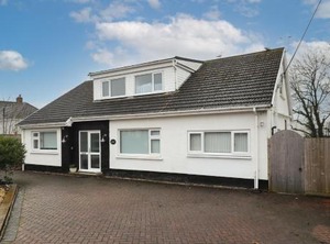 Plas Gwyn Beach Enclosed Garden | Saundersfoot