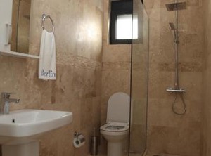 Premium Berlin | Bregvija
