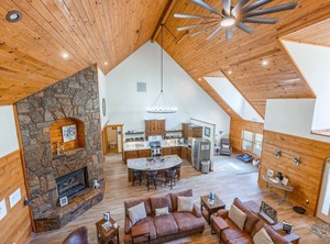 Luxe Springs Pond | Pearcy