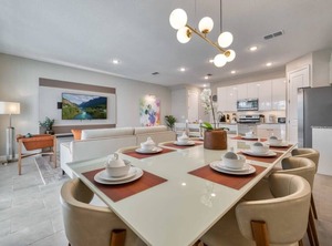 Corners | West Kissimmee