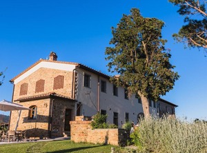 Quaint Holiday Florence Tuscany Swimming | Vinci