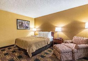 Quality Inn Newton | Newton