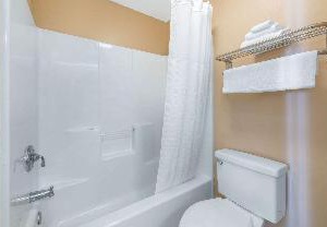 Quality Inn Palm Bay Melbourne | Interchange Square