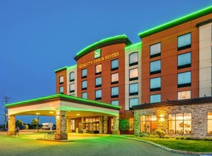 Quality Inn Lévis | Desjardins