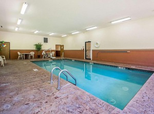 Quality Inn Decorah | Decorah