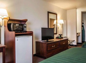 Quality Inn Davenport North | Eldridge