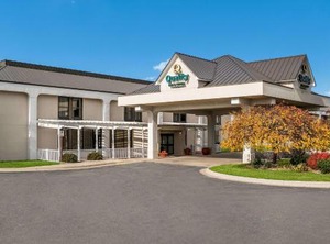 Quality Inn | Saginaw