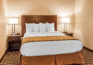 Quality Inn Suites Vancouver | Hazel Dell South