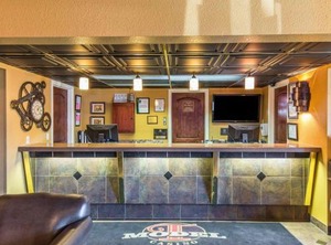 Quality Inn Model T Casino | Winnemucca