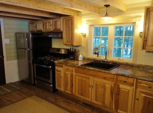 Lakefront Cottage | Mount Vernon