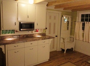Lakefront Cottage | Mount Vernon