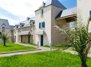 Résidence Domaine Des Mauriers Person | La Guymauviere-La Hulotais-La Bourelais