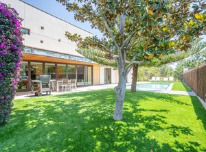 Villa Roda De Barà | Roda de Bara