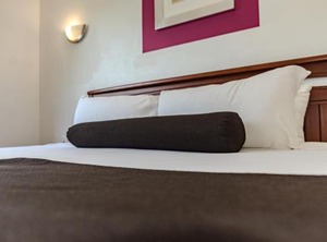 Radisson Hotel Cuernanvaca | Crucero Tezoyuca