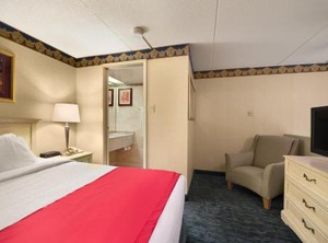 Ramada | Trenton