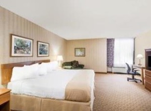 Ramada | Watertown