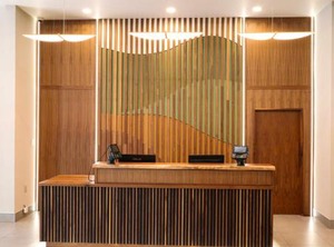 Ramada Plaza | District Saint - Raymond - Vanier