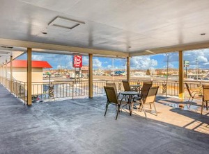 Red Roof Inn Des Moines | Berwick