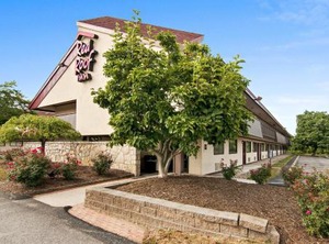 Red Roof Inn Fairmont | White Hall