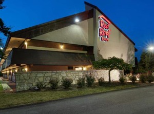 Red Roof Inn Fairmont | White Hall
