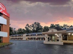 Red Roof Inn | Freehold