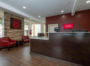 Red Roof Inn | Freehold
