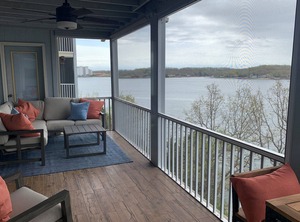 Emerald Bay Ozark | Village of Four Seasons