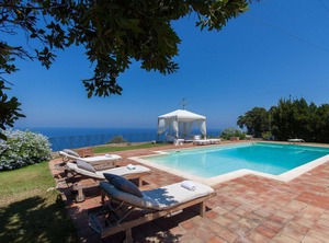 Relax At The Swimming | Sant'Ambrogio