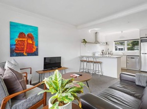 Takapuna | Takapuna