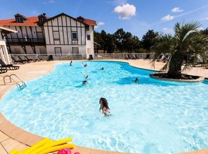 Residence Adonis Cassen | Cassen